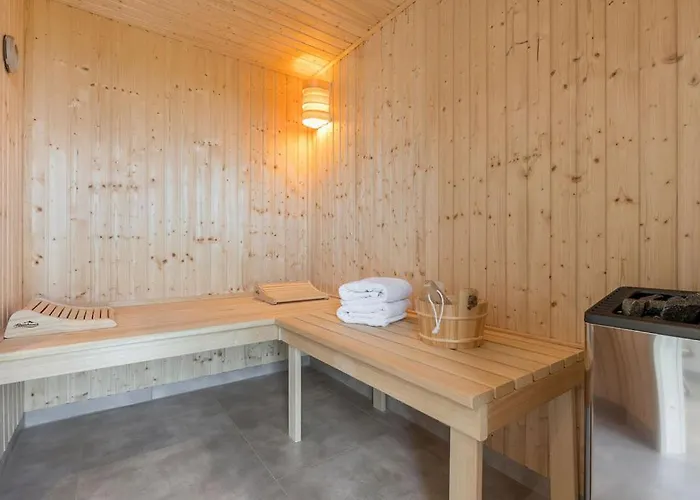 Appartement De Boeoei - Traumhaftes Reetdachhaus